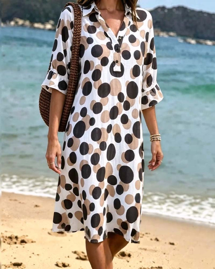 Vestido elegante de verano para mujer, con lunares, volantes y escote en V. Estilo fluido y versátil para playa/casual.