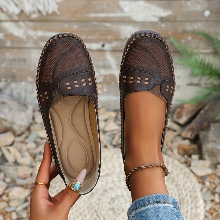 Zapatos cómodos de mujer con plantilla ergonómica, soporte versátil para pies sanos.
