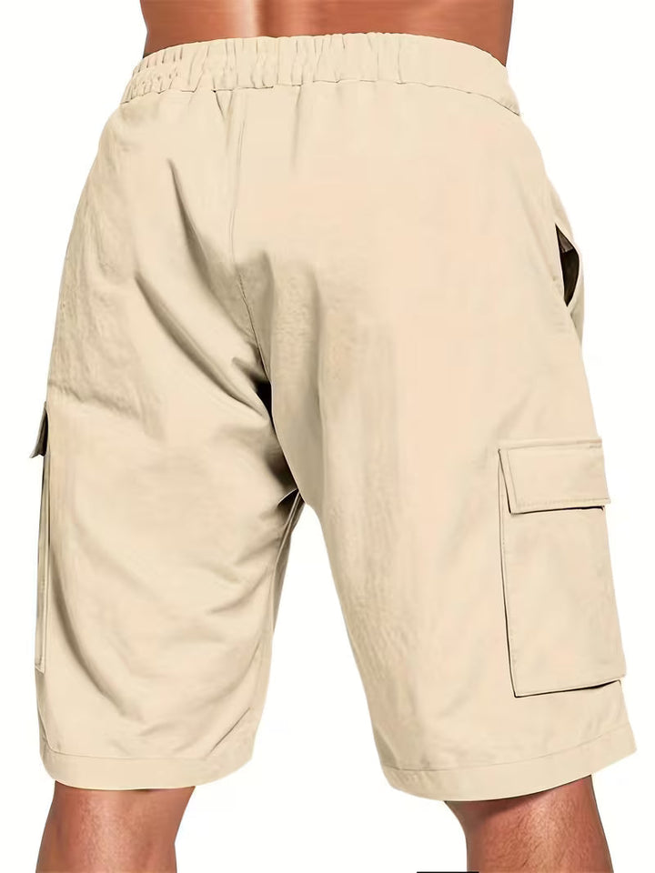 Shorts Hugo, modelo ajustable para hombre. Disfruta la comodidad diaria y el estilo relajado en esta ropa de verano.