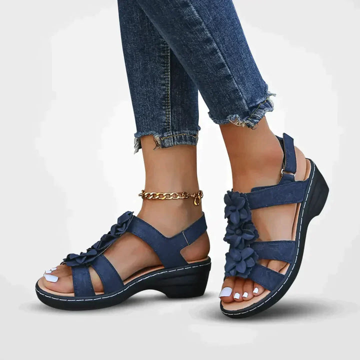 Elegantes sandalias de mujer FLORIANA con diseño floral, plataforma ergonómica y cómoda, ideales para moda de verano.