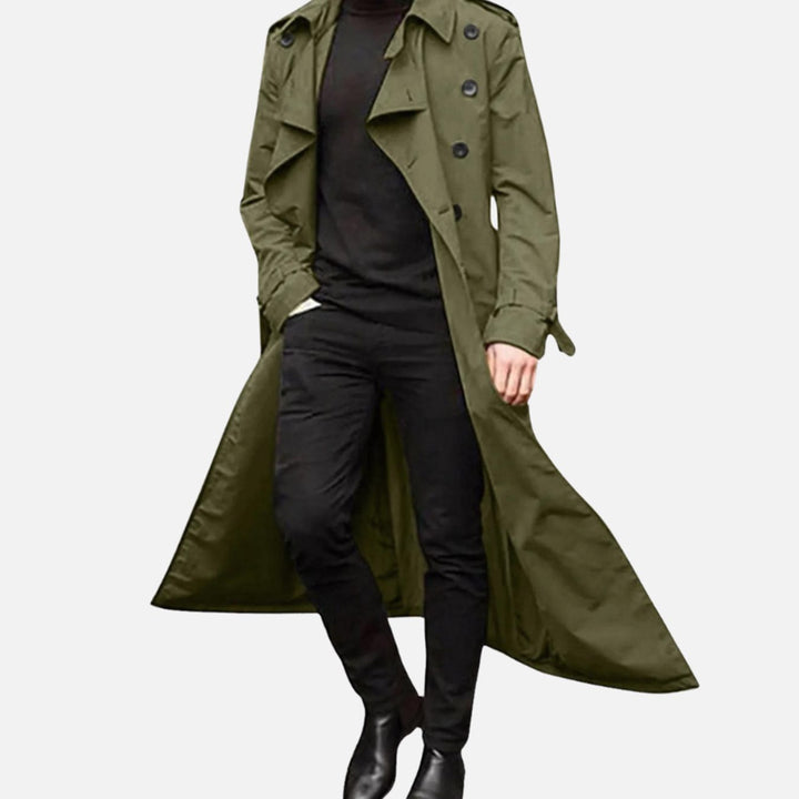 Abrigo gabardina larga de hombre con doble botonadura, cruzada, estilo vintage para moda masculina.