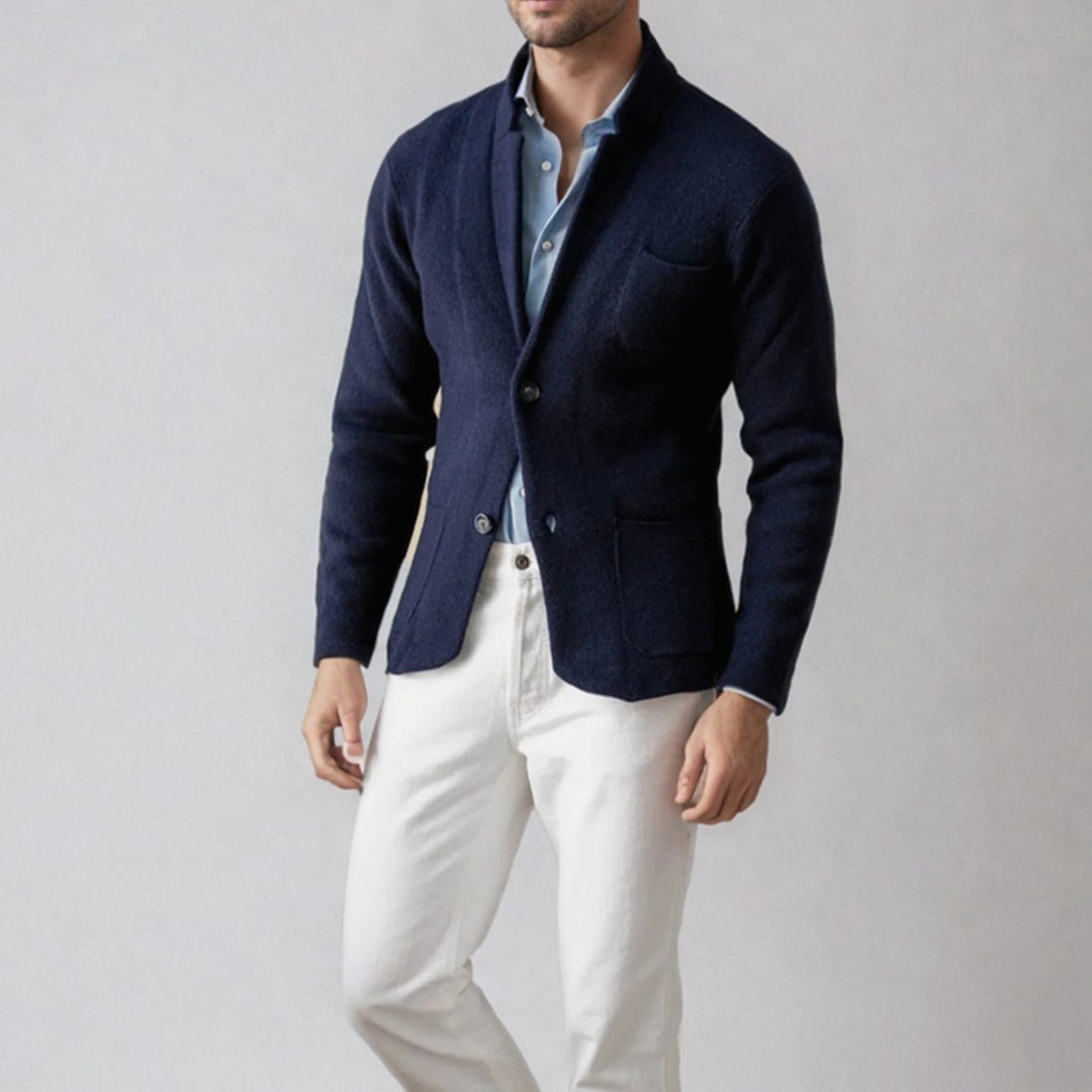 Cárdigan entallado para hombre, estilo blazer, ideal para ropa casual o formal, aporta elegancia.