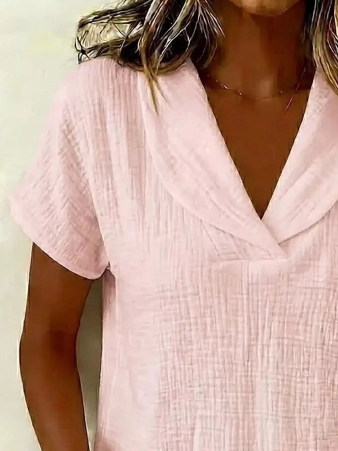 Blusa de verano para mujer, texturizada, manga corta, estilo casual y versátil, para un look fresco.