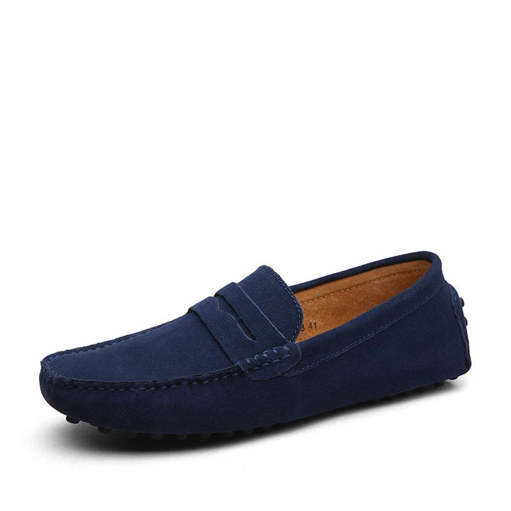 Calzado casual de hombre, mocasines de ante para el día a día.