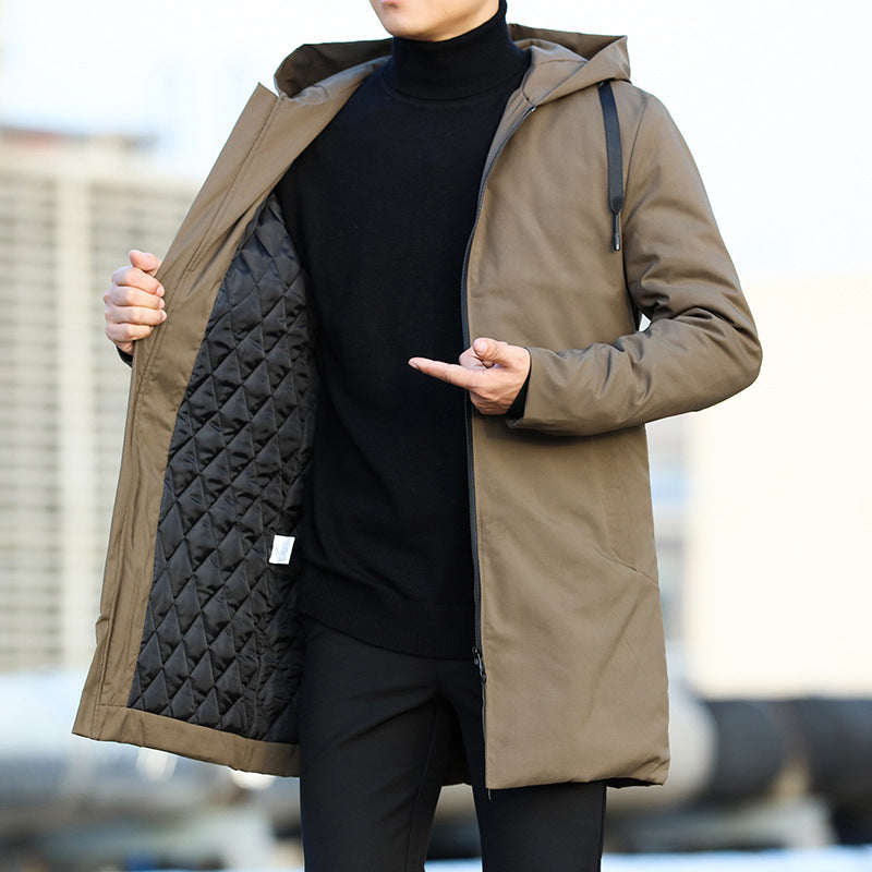 Chamarra outwear casual para hombre, abrigo largo negro con capucha, ideal para el frío, combina estilo y funcionalidad.