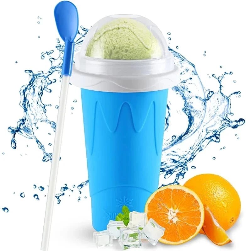 Vaso granizador para granizados caseros instantáneos, ideal para bebidas frías refrescantes de verano.