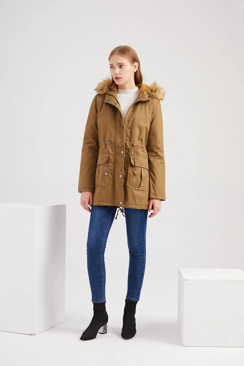 Abrigo cálido de invierno con capucha para mujer, perfecto para el frío extremo. Moda femenina cómoda.