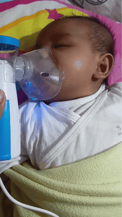 Detalle del Nebulizador Portátil AirMist. Tecnología avanzada para una respiración más fácil y cómoda.