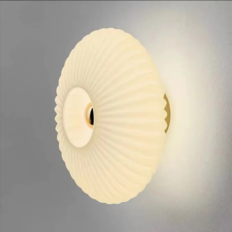 Iluminación decorativa: Lámpara de pared de vidrio ondulado, luz cálida para dormitorio y sala de estar.