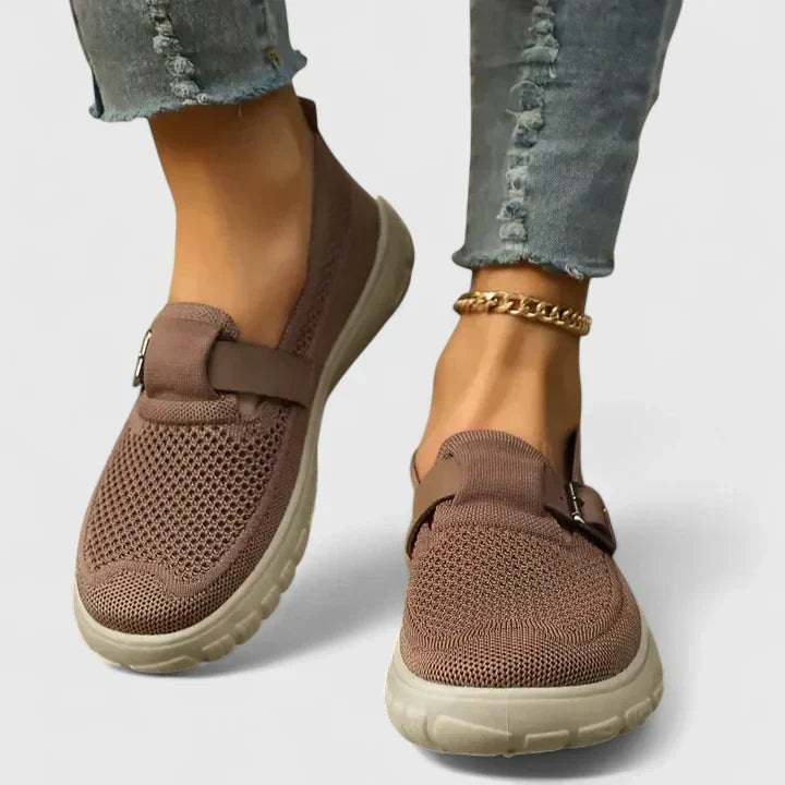 Elegantes mocasines de mujer para verano. Zapatos ergonómicos y transpirables, perfectos para estilo casual diario.
