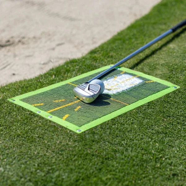 Mejora tu precisión de golf con esta alfombrilla de entrenamiento. Analiza tu swing y corrige errores fácilmente.