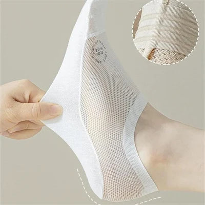 Calcetines invisibles unisex, sin costuras y antideslizantes, ofreciendo máxima comodidad y discreción.