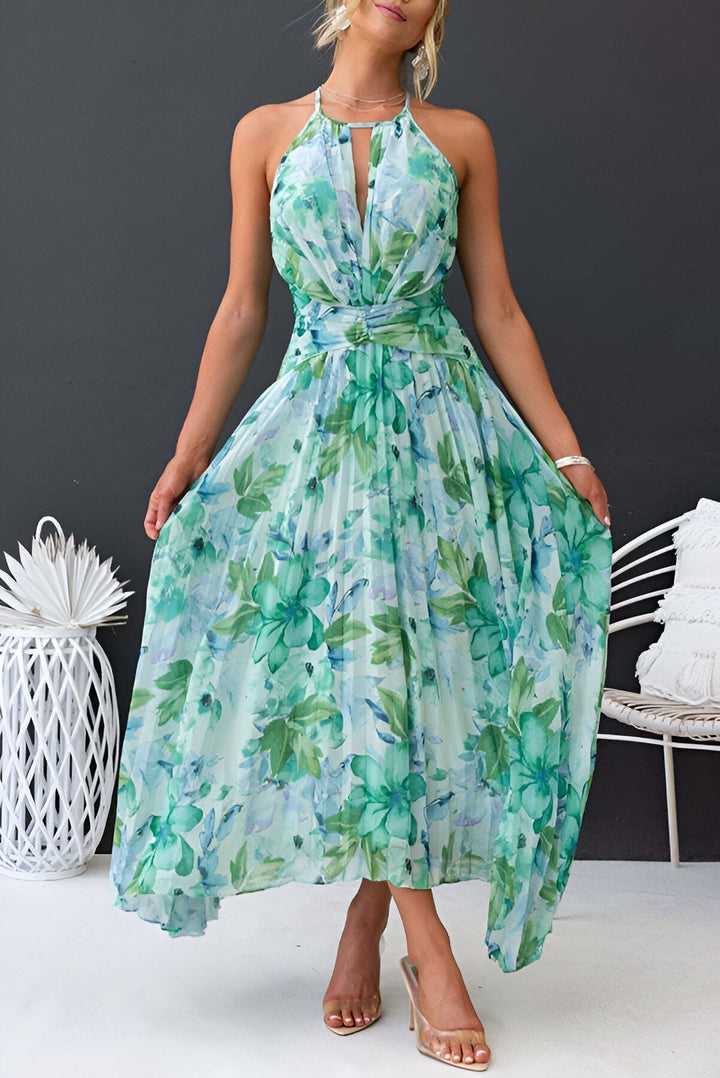 Vestido maxi halter floral para mujer, ideal para verano y fiestas. Elegancia plisada de moda.