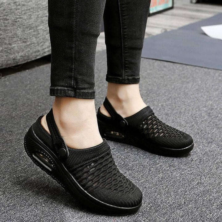 Zapatillas ortopédicas de mujer para bienestar de pies, con amortiguación de aire y confort superior al caminar.