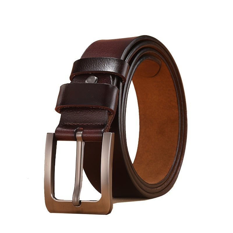 Cinturón de cuero clásico para hombres, estilo atemporal. Accesorio elegante y duradero de moda masculina.