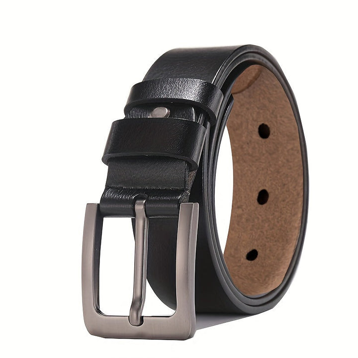 Cinturón de vestir clásico de cuero para hombres. Complemento duradero y sofisticado para la moda masculina.