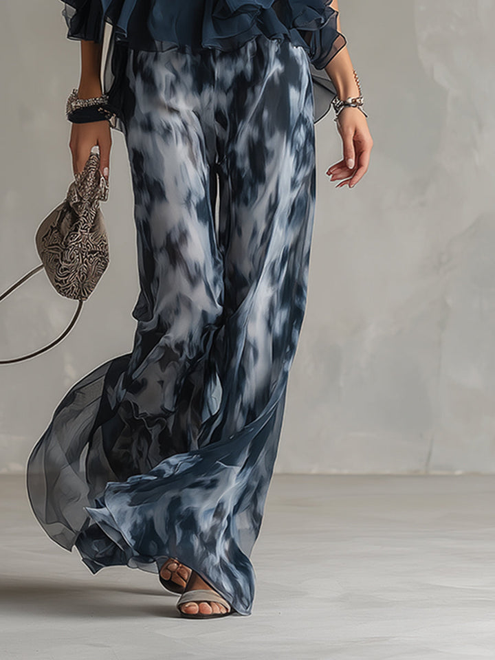 Conjunto casual elegante para mujer: top halter volantes y pantalón ancho azul marino. Ideal para verano.