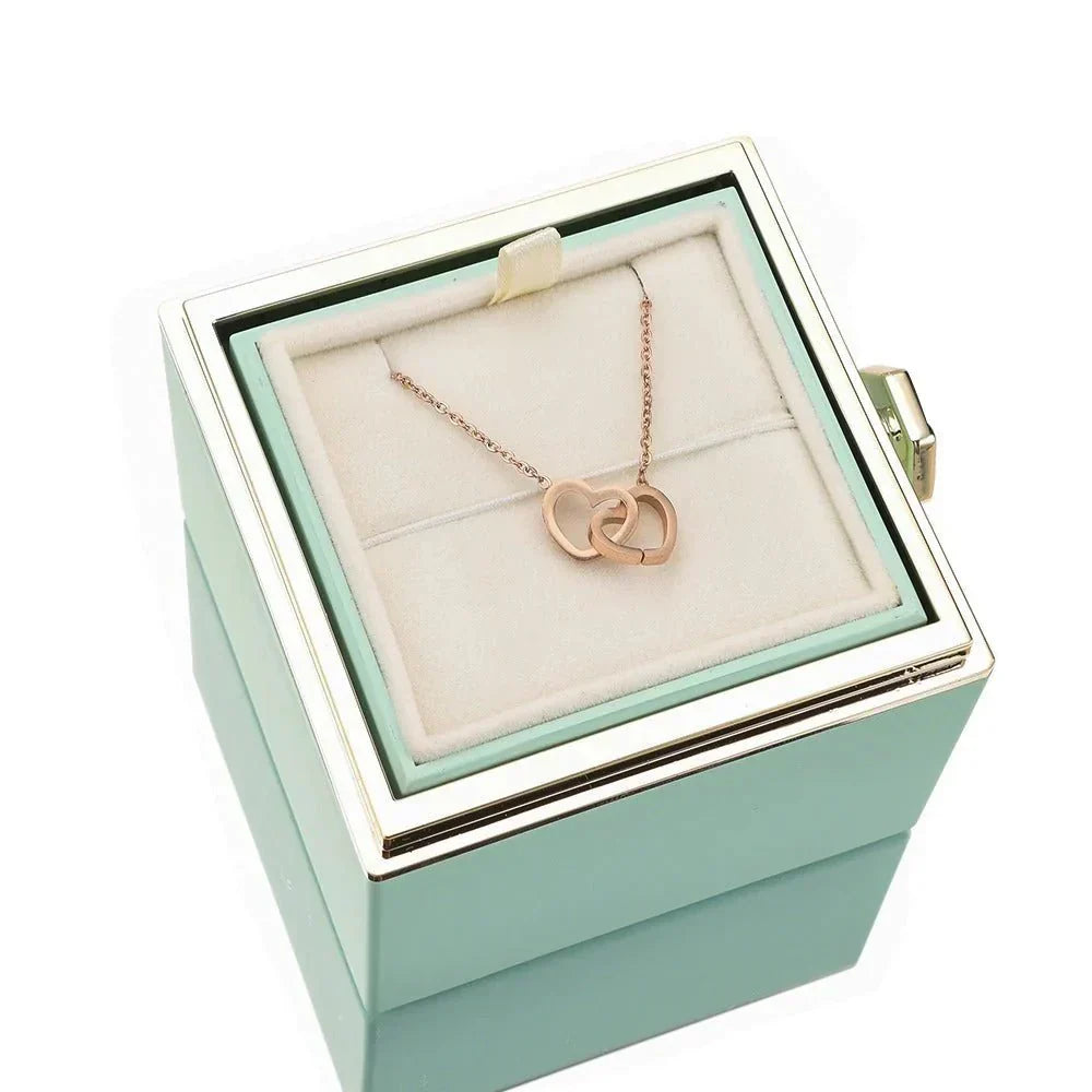 Rosa eterna y collar personalizable, accesorio romántico para damas.