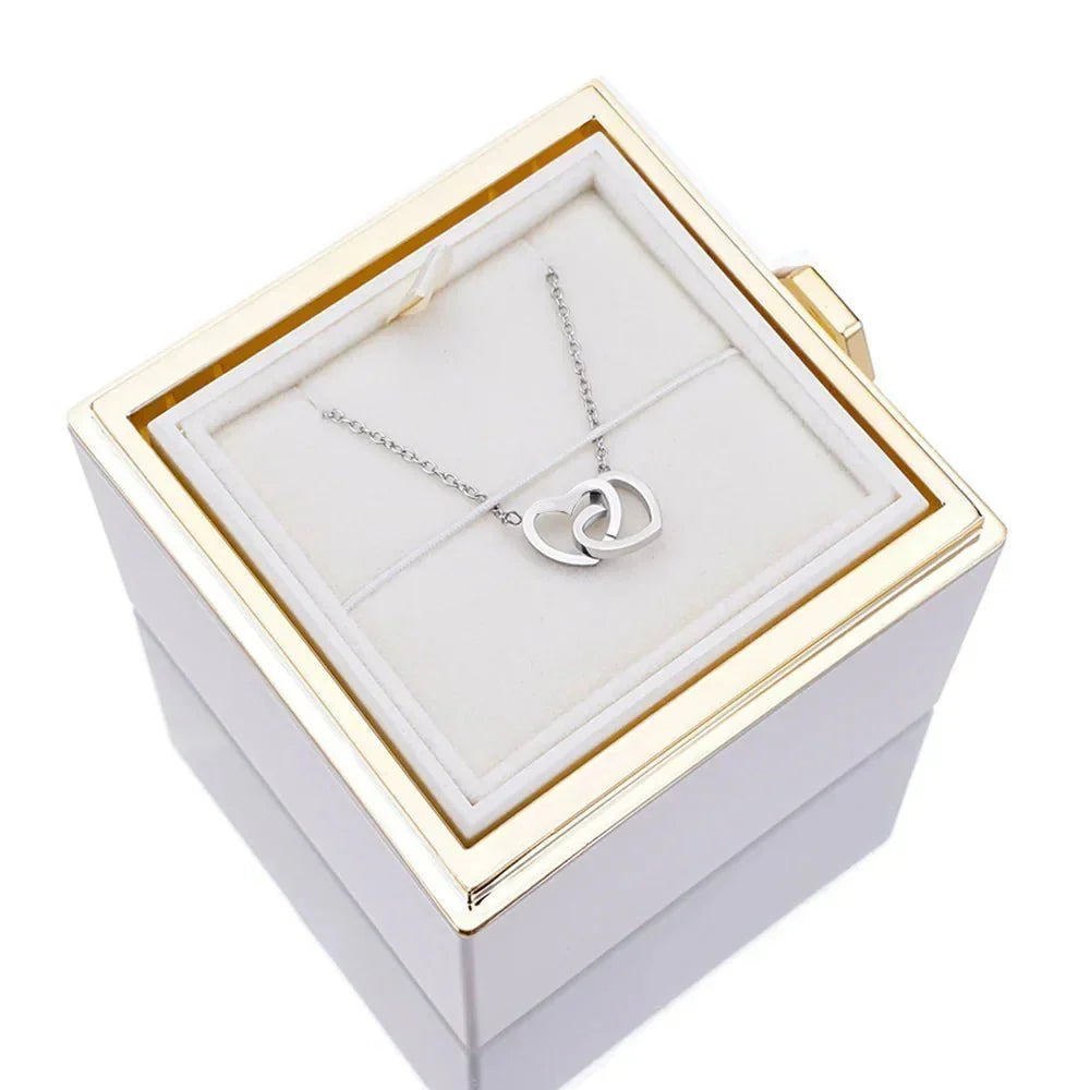 Caja de rosa eterna roja con collar de damas, regalo de amor.
