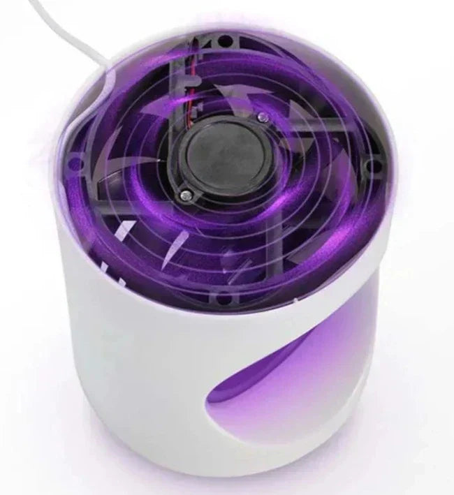 Ahuyentador de insectos eléctrico, esencial para un ambiente libre de mosquitos en casa.
