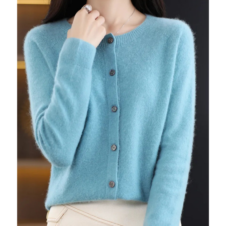 Cárdigan de punto para mujer, entallado, con botones frontales. Estilo chic.