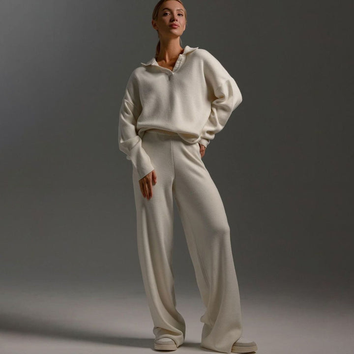 Conjunto de punto wide-leg para mujer, cómodo y elegante. Ideal para loungewear o estilo casual relajado.