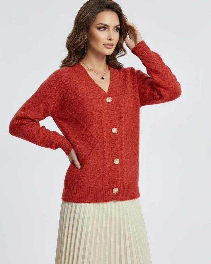 Cárdigan de mujer rojo con cuello V y mangas largas, prenda abotonada, perfecto para capas casuales y chic.
