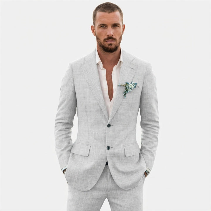 Traje de lino para hombre, corte elegante y relajado. Ideal para eventos de verano, bodas y ceremonias.