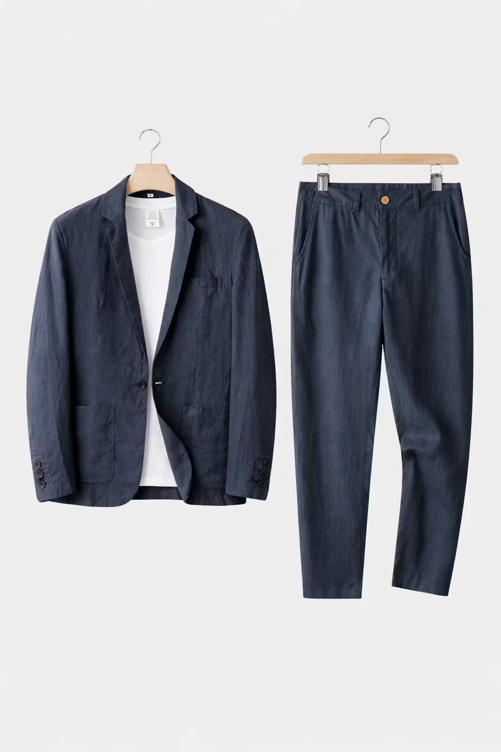 Traje de lino versátil para hombre. Elegante para eventos, casual para el día a día. Confortable y fresco.