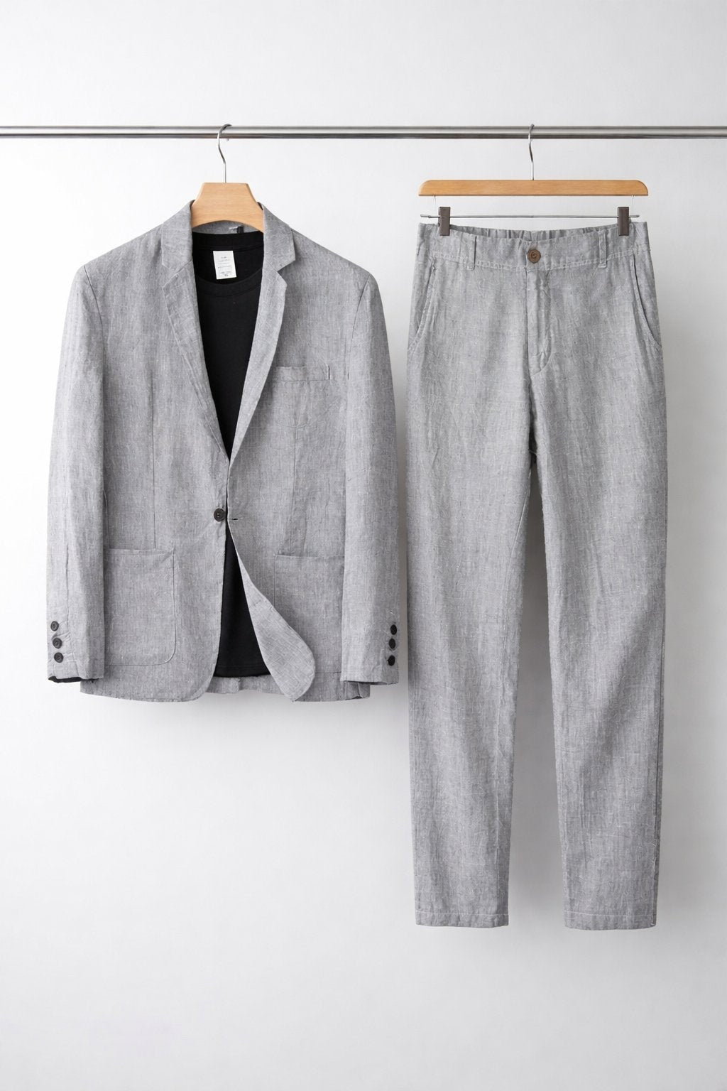 Conjunto de blazer y pantalón de lino para hombre. Estilo relajado y fresco, ideal para la moda masculina de verano.