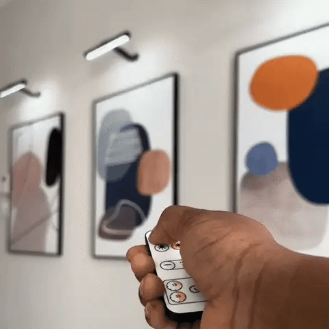 Lámpara de pared ArtGlow con diseño moderno. Iluminación LED inalámbrica ajustable para decoración del hogar.