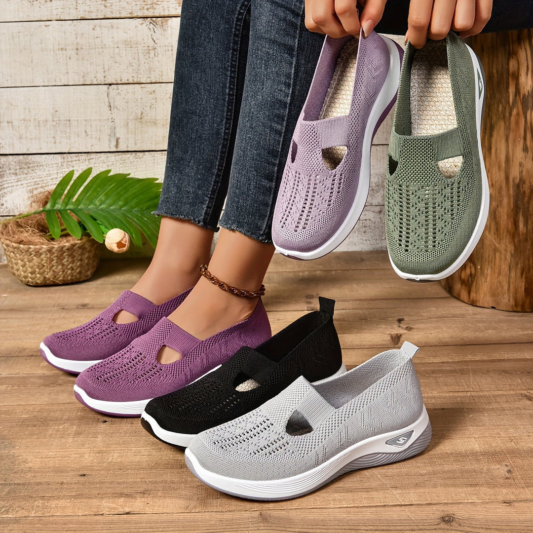 Zapatillas sin cordones de mujer para confort diario. Diseño ergonómico, ligeras y transpirables para caminar.