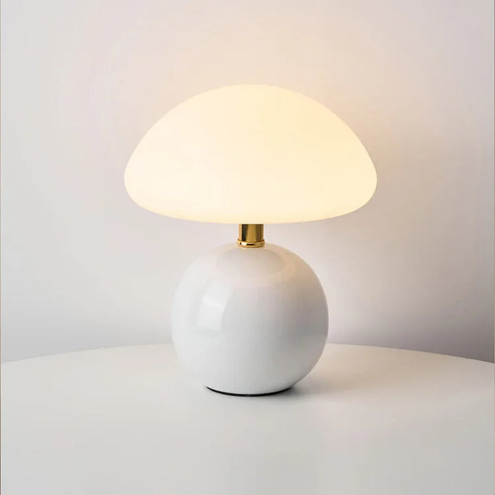 Lámpara Bauhaus de mesa, forma de hongo, 20cm, luz LED decorativa para un ambiente acogedor.