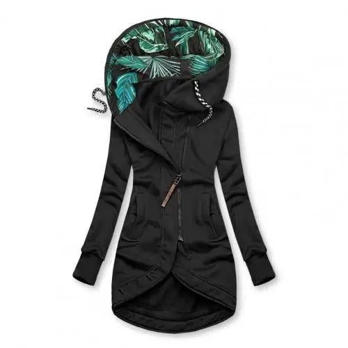 Abrigo de invierno para mujer con capucha, estilo casual y elegante. Ropa femenina para moda invierno.