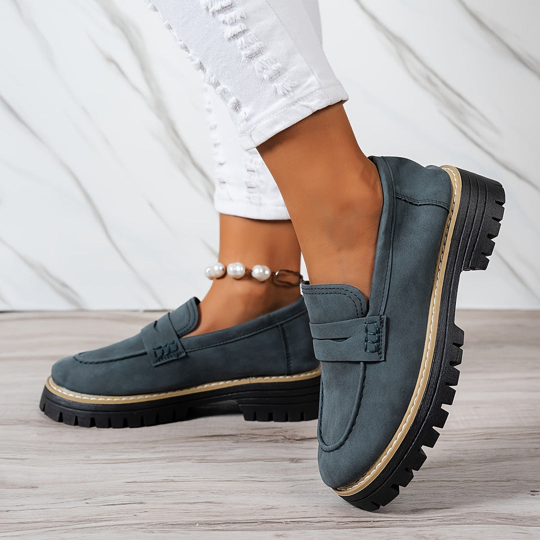 Mocasines mujer con plataforma y suela gruesa, estilo retro versátil para uso diario.