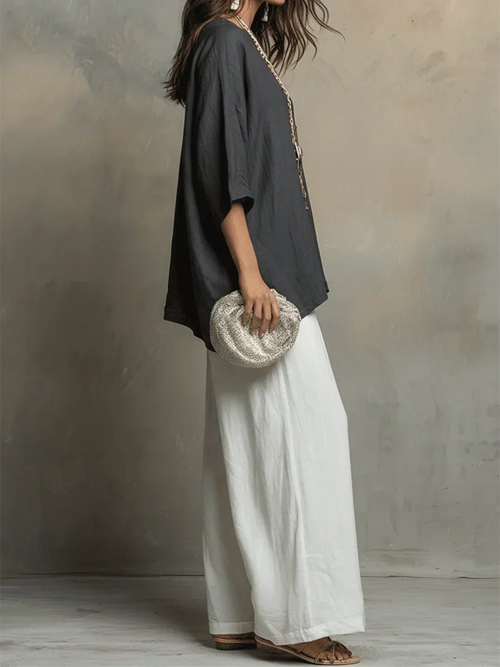 Dos piezas de moda para mujer: conjunto de blusa y pantalón suelto. Ideal para la comodidad del verano.