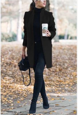 Abrigo de lana gris para mujer, largo medio. Cuello elevado para mayor calidez. Ropa de invierno versátil y chic.