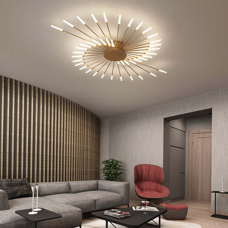 Lámpara de techo LED dorada, luz espiral. Iluminación minimalista para un hogar con estilo actual.