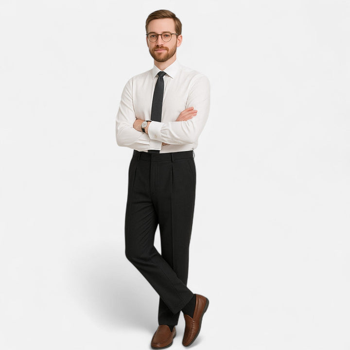 Zapatos Oxford de hombre desde arriba, diseño clásico atemporal, perfectos para cualquier evento formal o negocios.