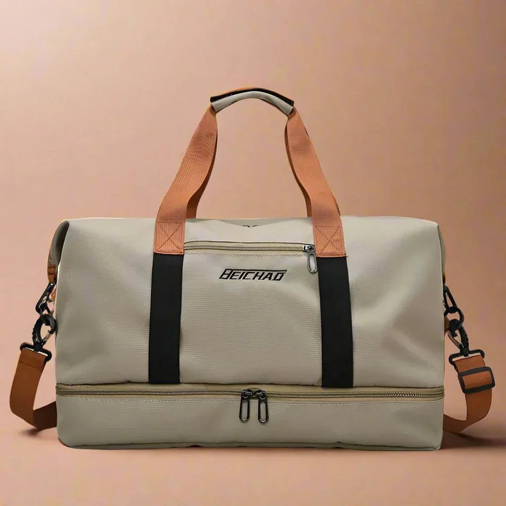 Equipaje de mano impermeable con sección separada para calzado, perfecta para deportes o escapadas.