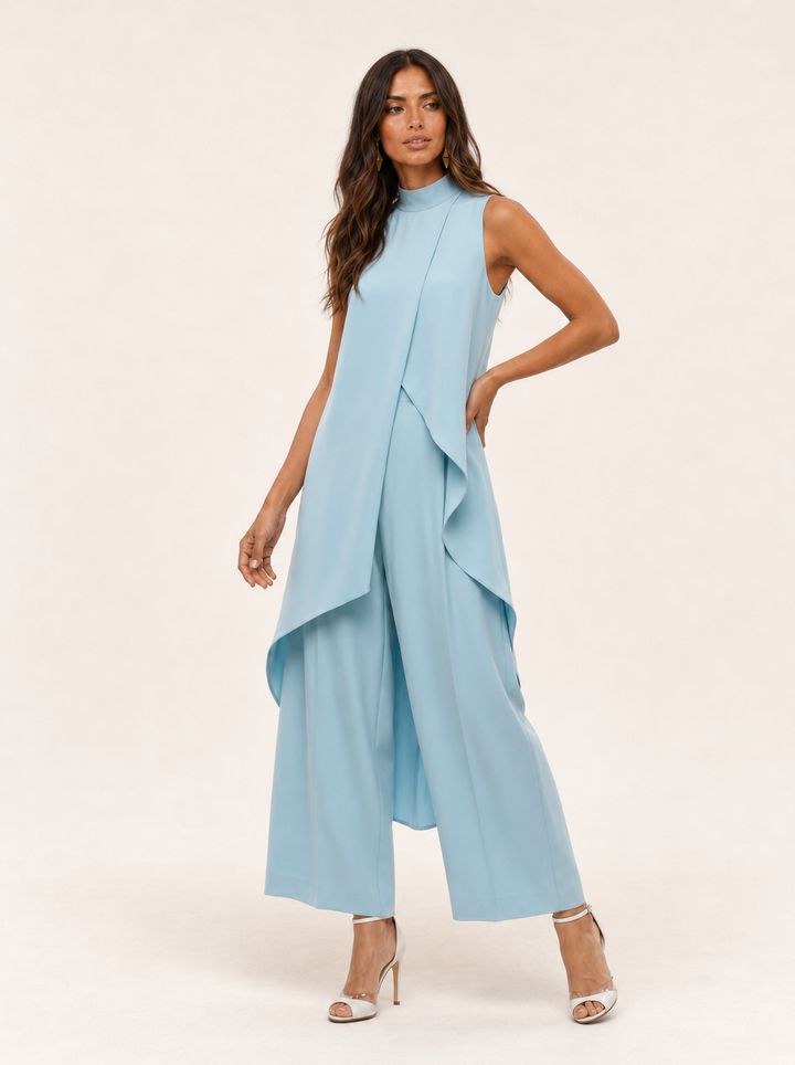 Conjunto formal de mujer, diseño largo y sofisticado en poliéster para ocasiones especiales.