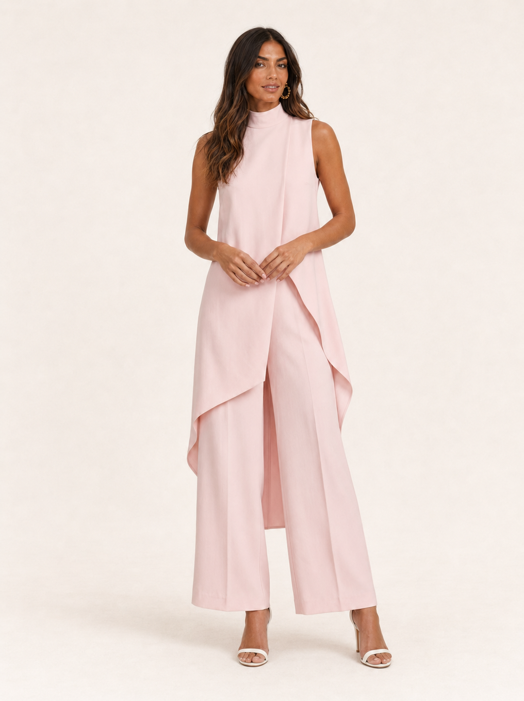 Conjunto largo de mujer, estilo elegante y sofisticado para eventos especiales de moda. Poliéster.