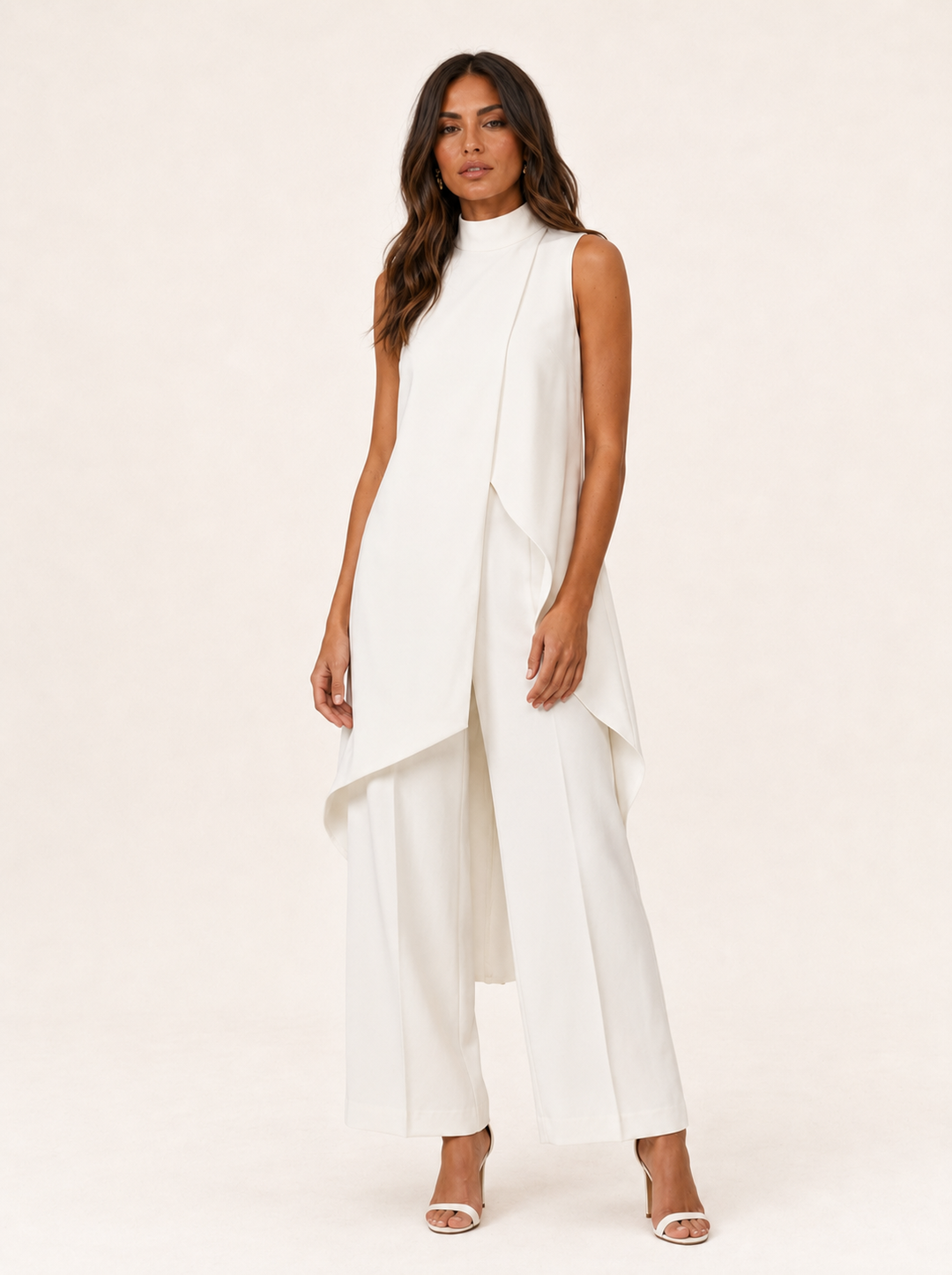 Moda femenina: conjunto elegante y largo para eventos formales y celebraciones sofisticadas.