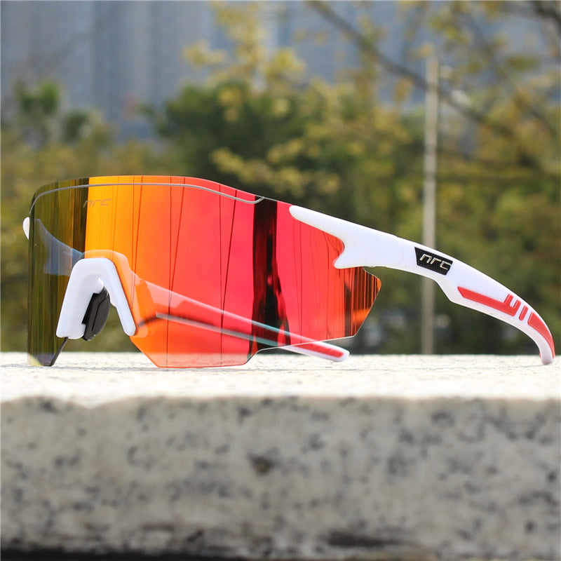 Gafas de sol ultraligeras deportivas para hombres, polarizadas con protección UV. Perfectas para senderismo.