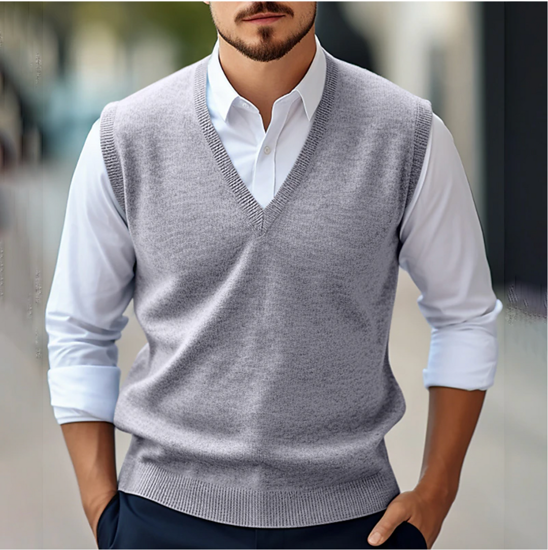 Chaleco suéter de hombre sin mangas, versátil para primavera-otoño. Diseño elegante con escote V, ropa masculina.