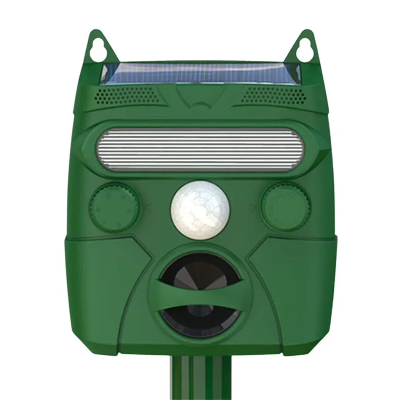 Ahuyentador ultrasónico solar para exteriores, protege jardines de zorros y coyotes. Disuasión ecológica de fauna salvaje.