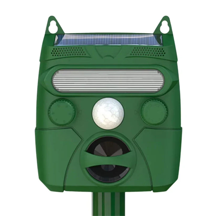 Ahuyentador ultrasónico solar para exteriores, protege jardines de zorros y coyotes. Disuasión ecológica de fauna salvaje.