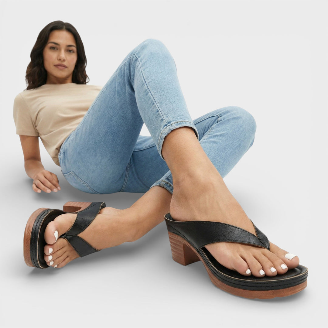 Sandalias femeninas de tacón bajo con soporte ergonómico. Calzado ortopédico muy cómodo y elegante para mujer.