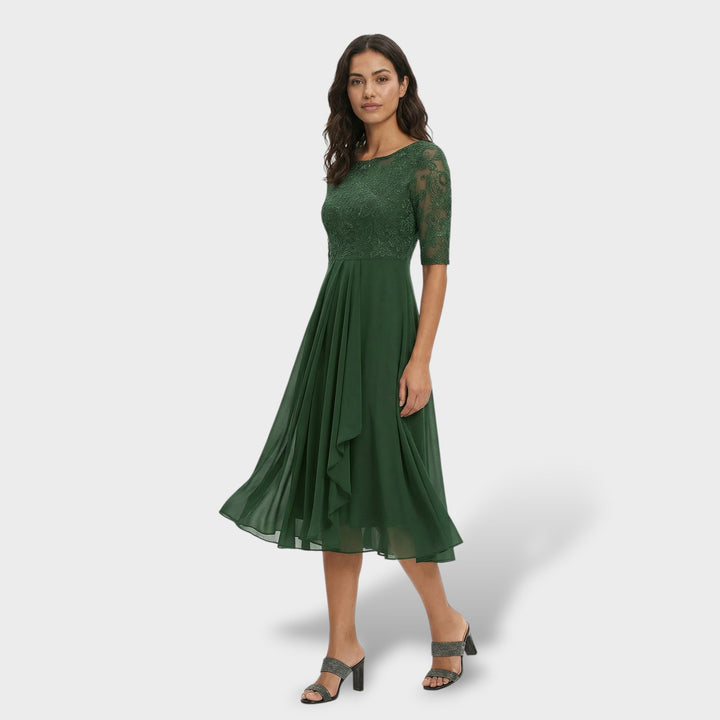 Moderno vestido midi de encaje y gasa para mujer, opción elegante para fiestas y eventos.