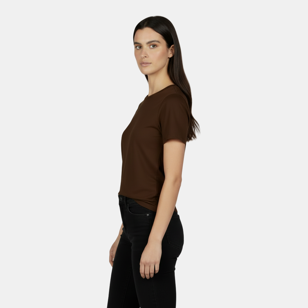 Camiseta de algodón cómoda y transpirable para mujer, corte holgado y manga corta básica.